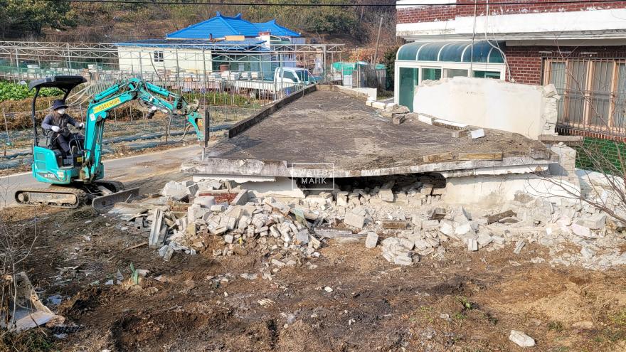 콘크리트 철거 포크레인 공사